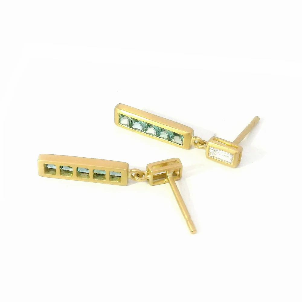 Alexandrite & Diamond Drop Earrings - "Lumea Bars" - Image 3