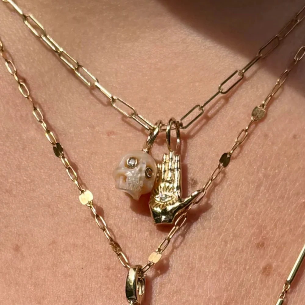 Hand-Carved Freshwater Pearl Pendant "Skull" - Image 3