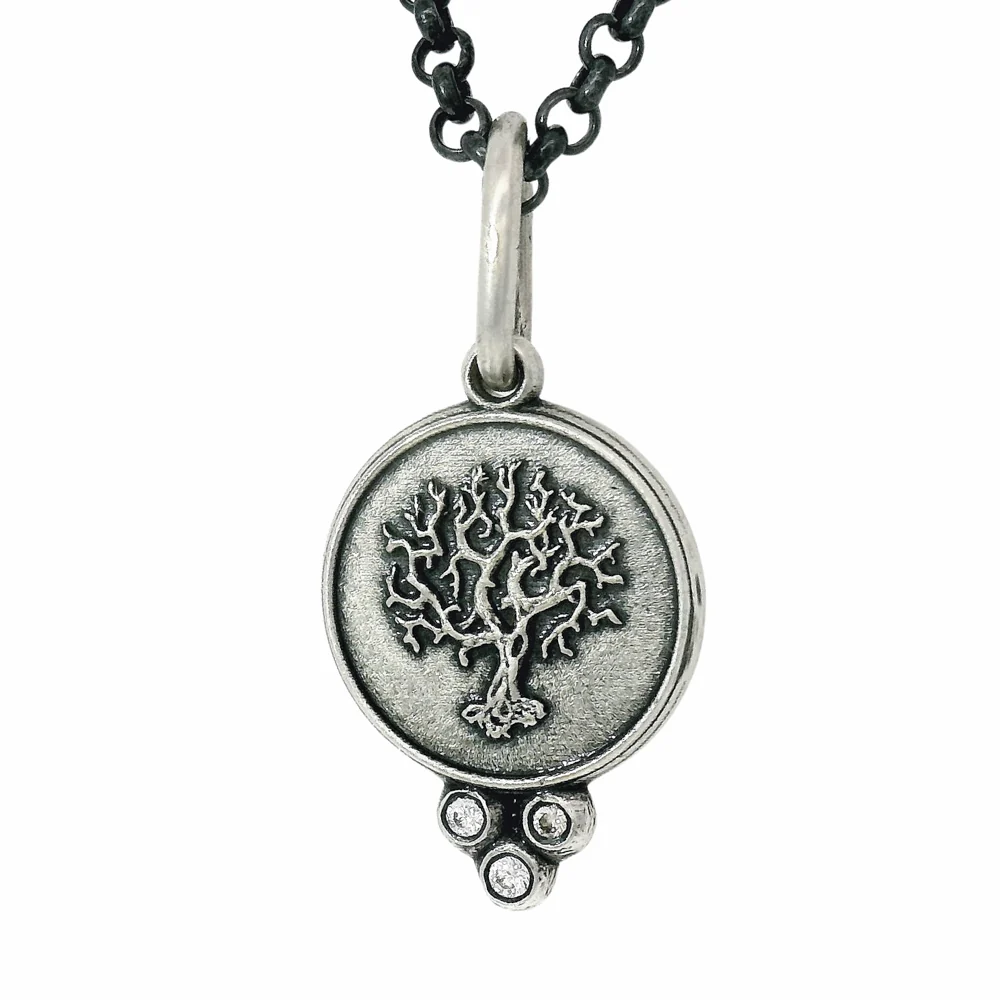 Sterling Silver Tree of Life Pendant with Diamonds - "Amo La Mia Vita" - Image 6