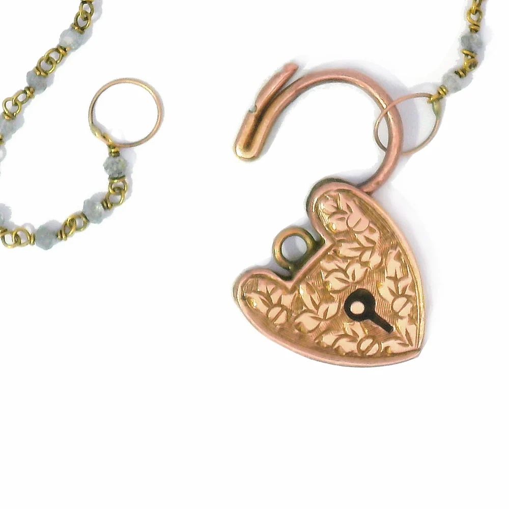 Edwardian Vintage Heart Clasp Necklace - "Treasured Heart" - Image 4